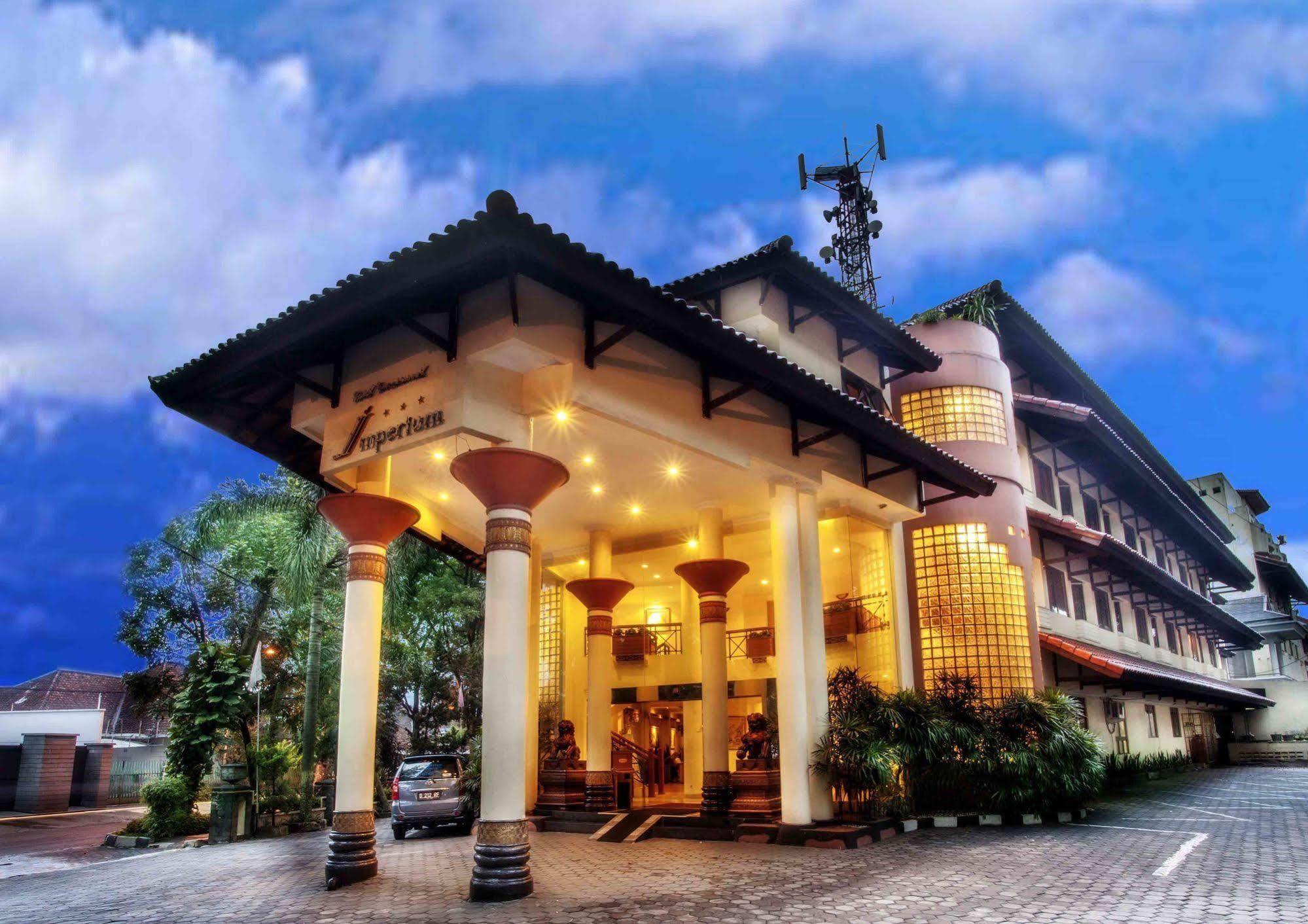 Hotel Imperium Bandung Exterior photo