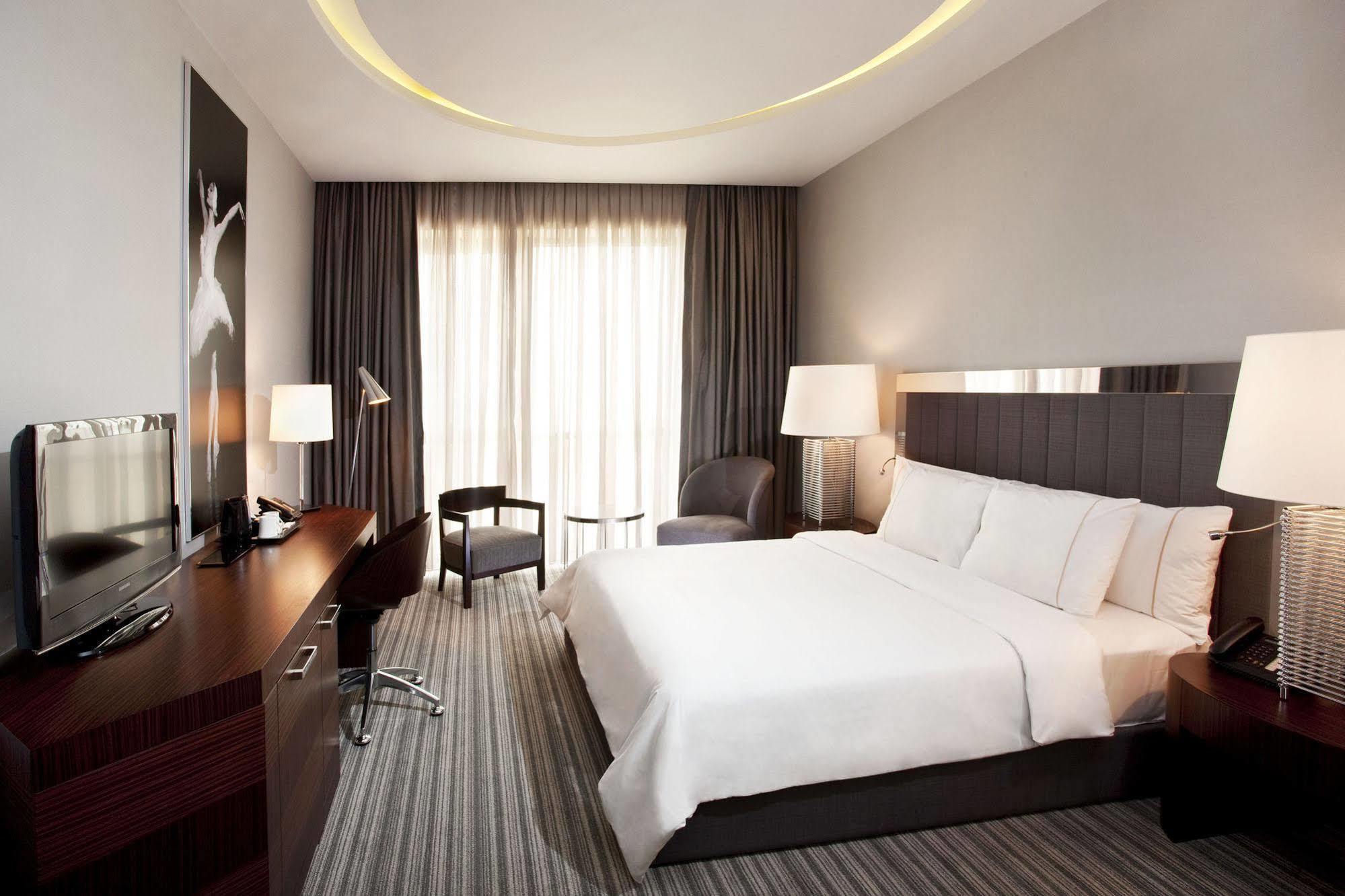 Sheraton Batumi Hotel Room photo