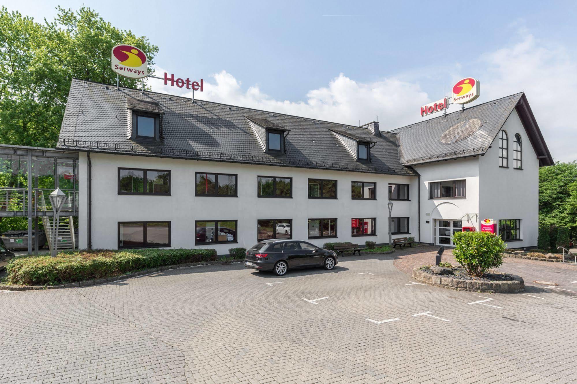 Serways Hotel Heiligenroth Exterior photo