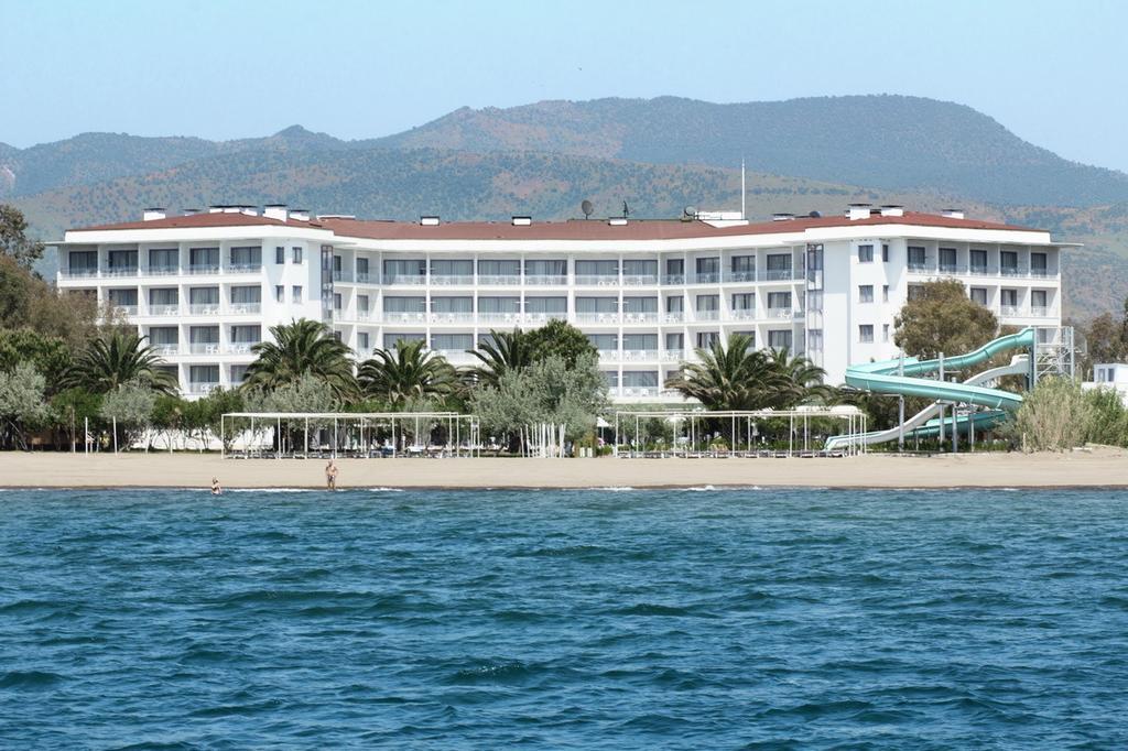 Le Monde Beach Resort & Spa Dikili Exterior photo