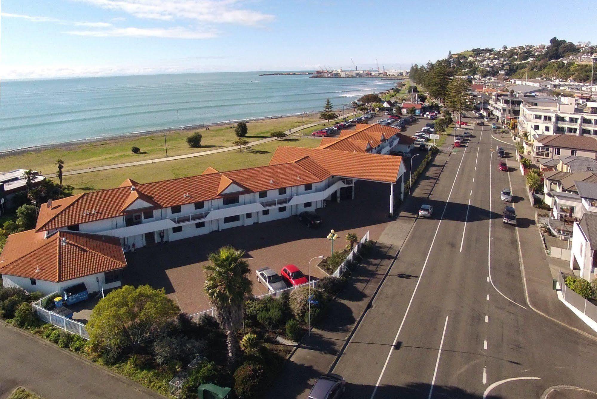 Harbour View Seaside Accommodation Napier Exterior photo