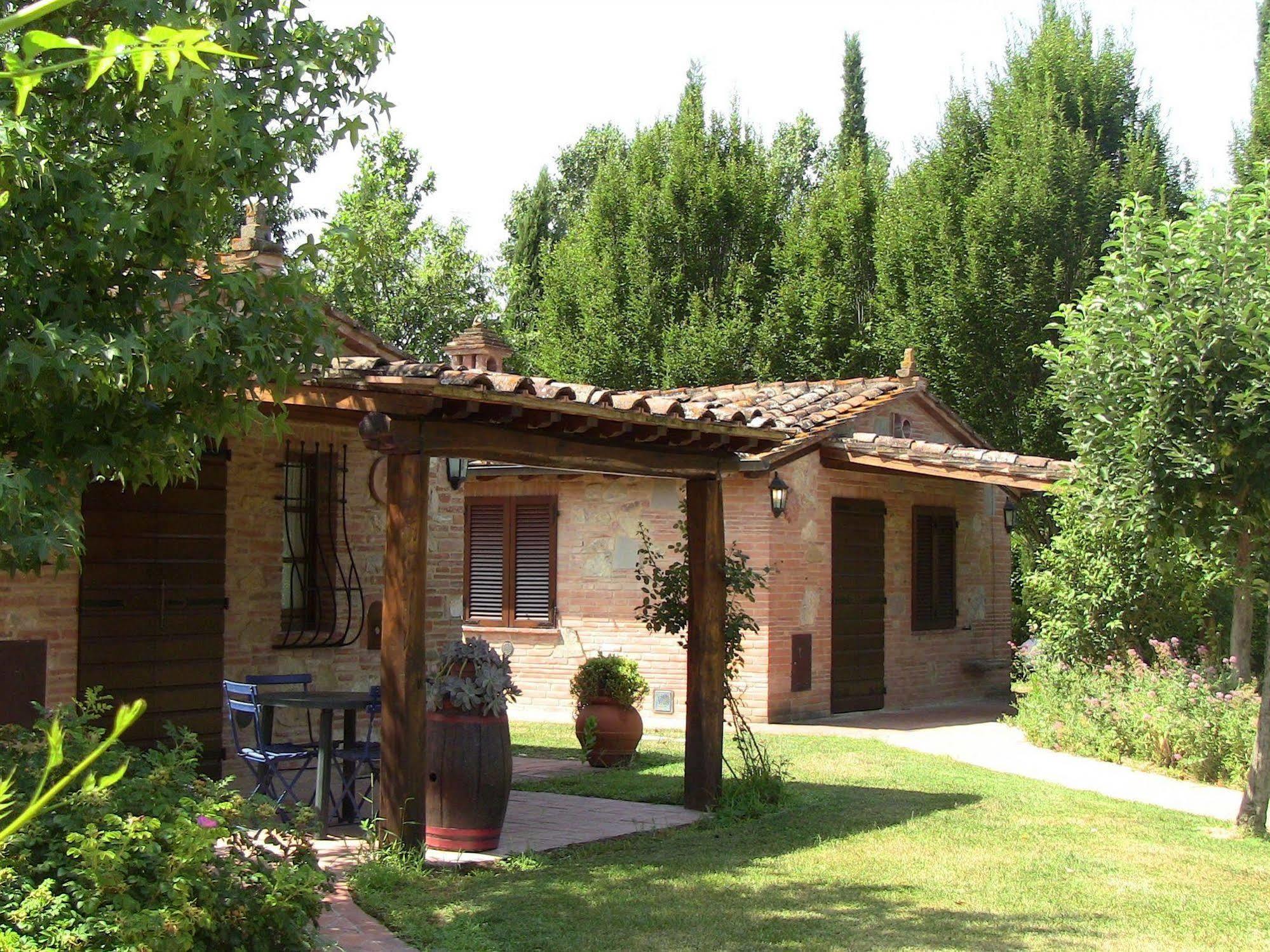 Podere Bello Guest House Castiglione del Lago Exterior photo