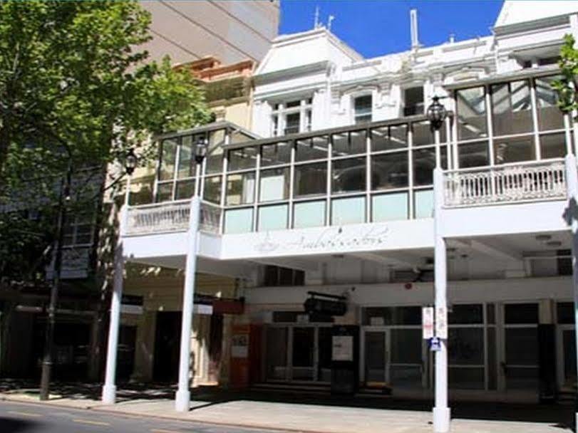 Ambassadors Hotel Adelaide Exterior photo