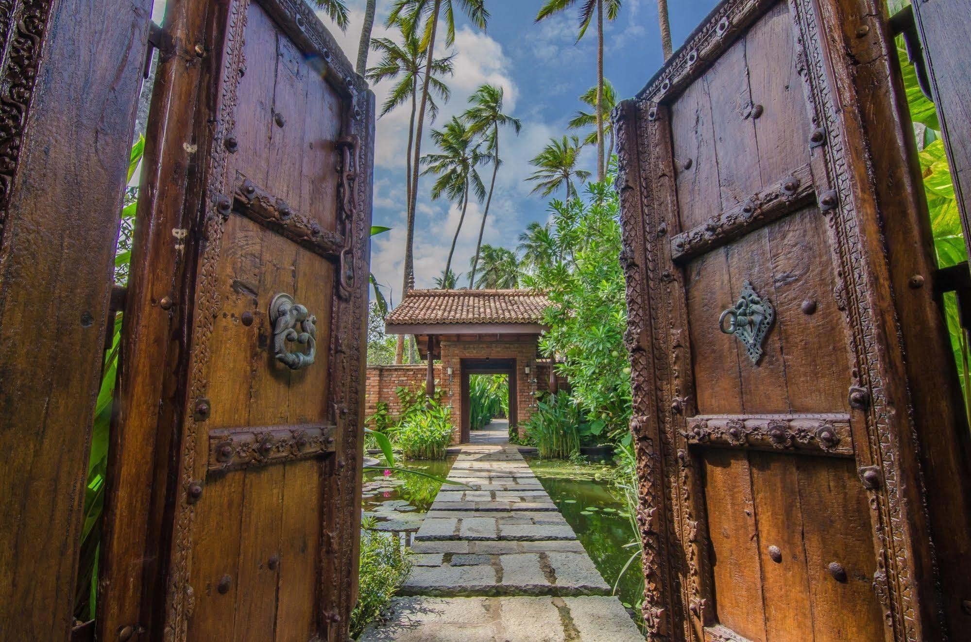 Reef Villa Wadduwa Exterior photo