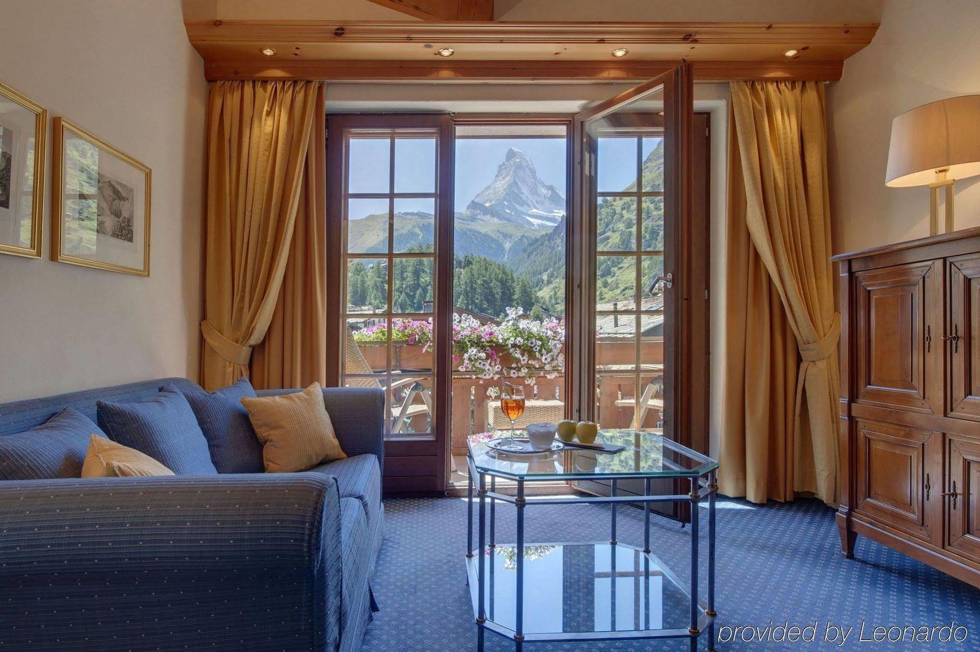 Hotel Eden Wellness Zermatt Exterior photo