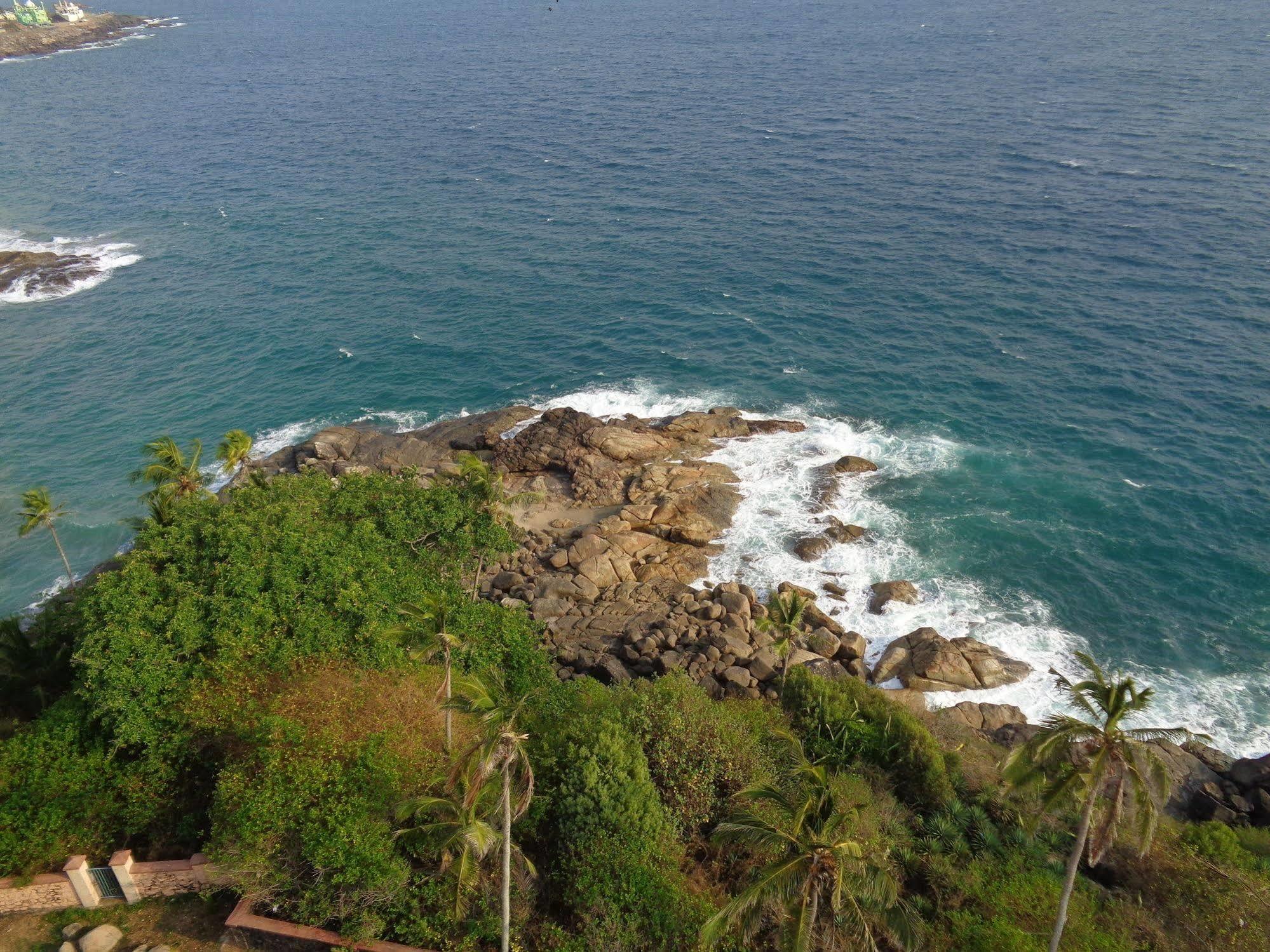 Unwind Hotels And Resorts Kovalam Exterior photo