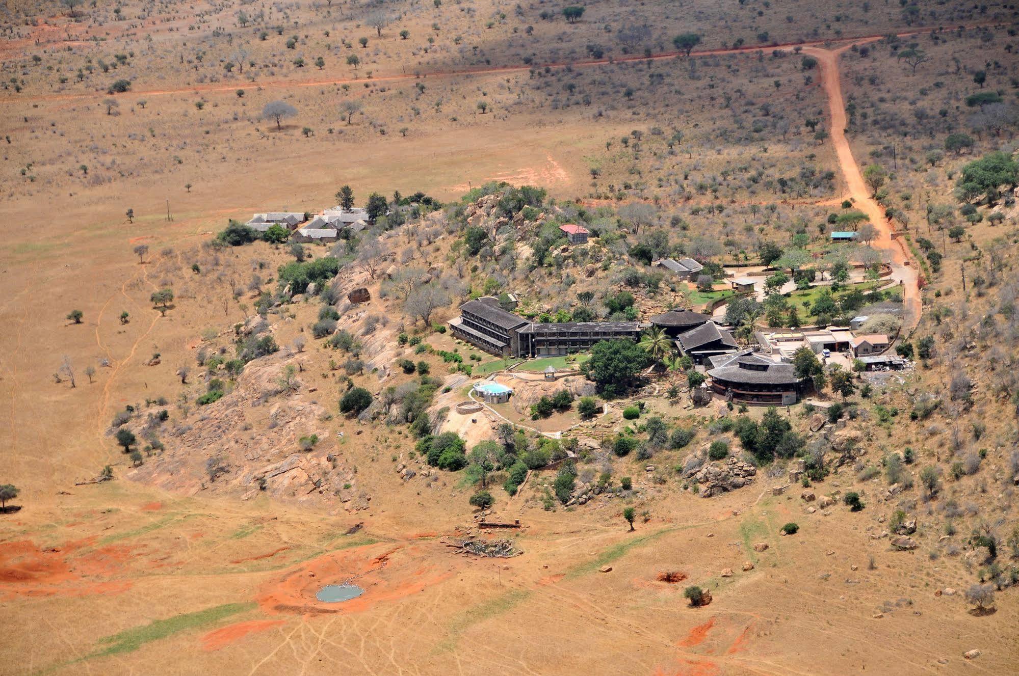 Voi Safari Lodge Tsavo Exterior photo