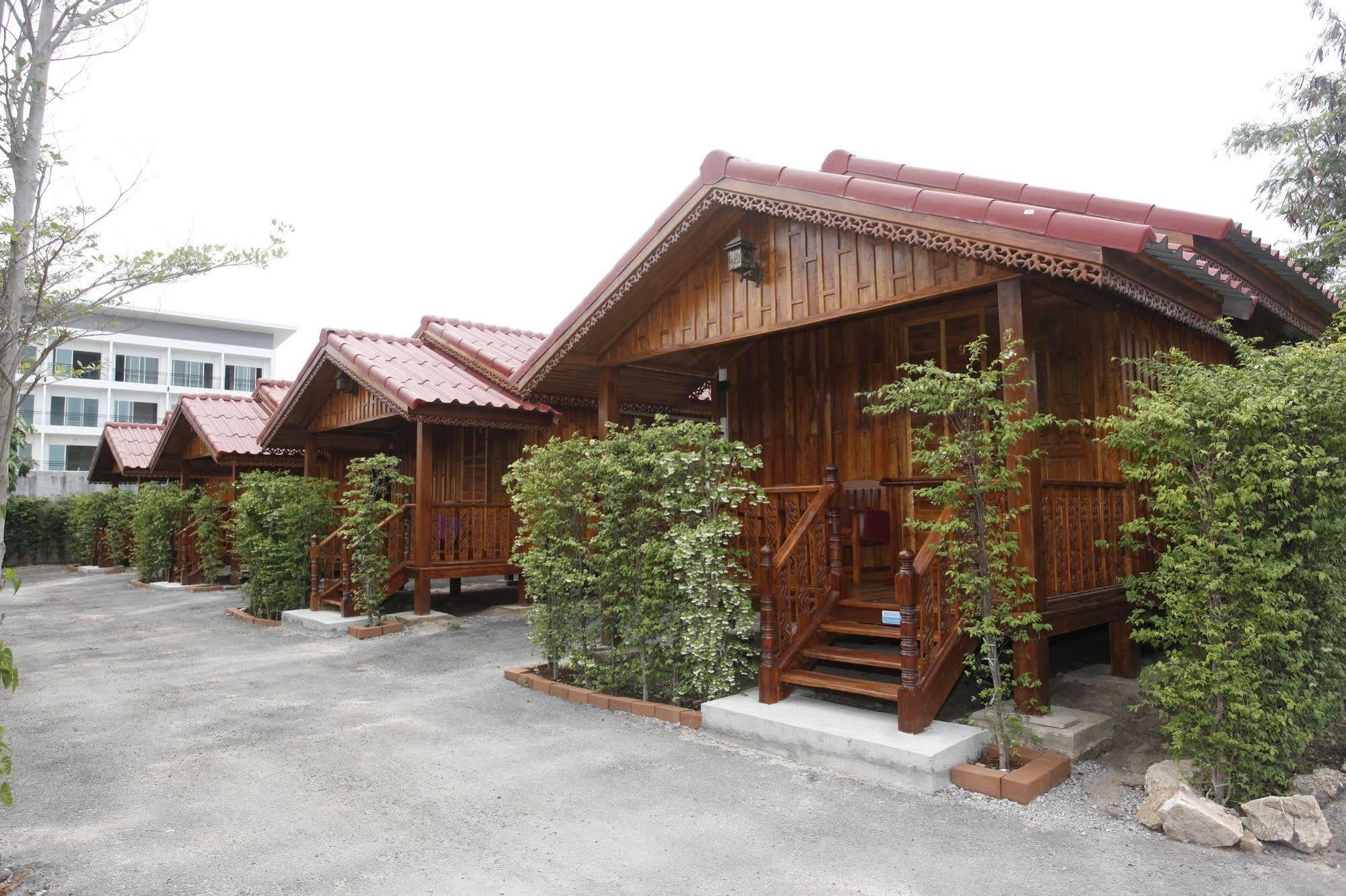 Hua Hin Lap Lae Resort Exterior photo