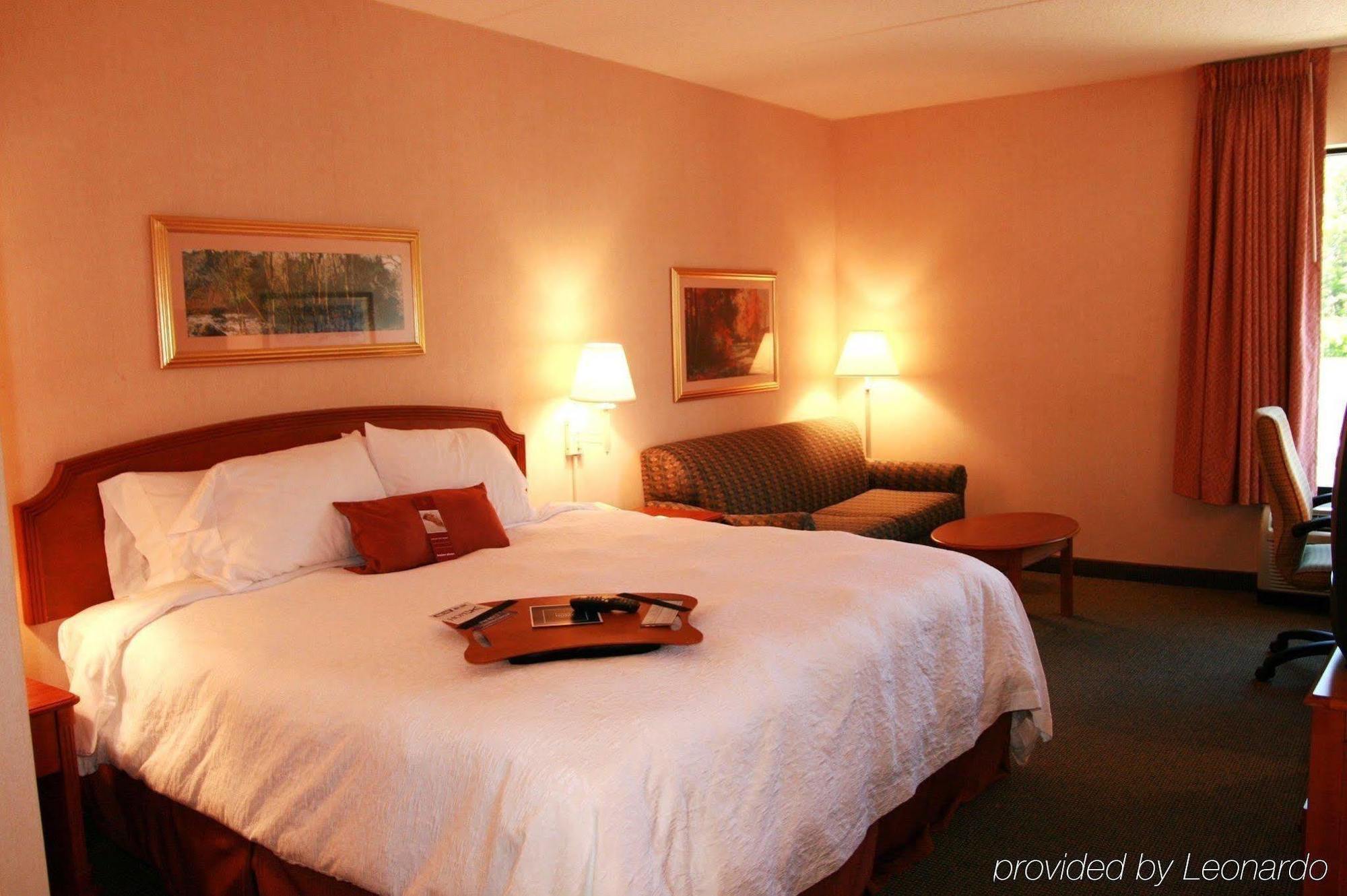 Comfort Inn & Suites Mt. Holly - Westampton Room photo