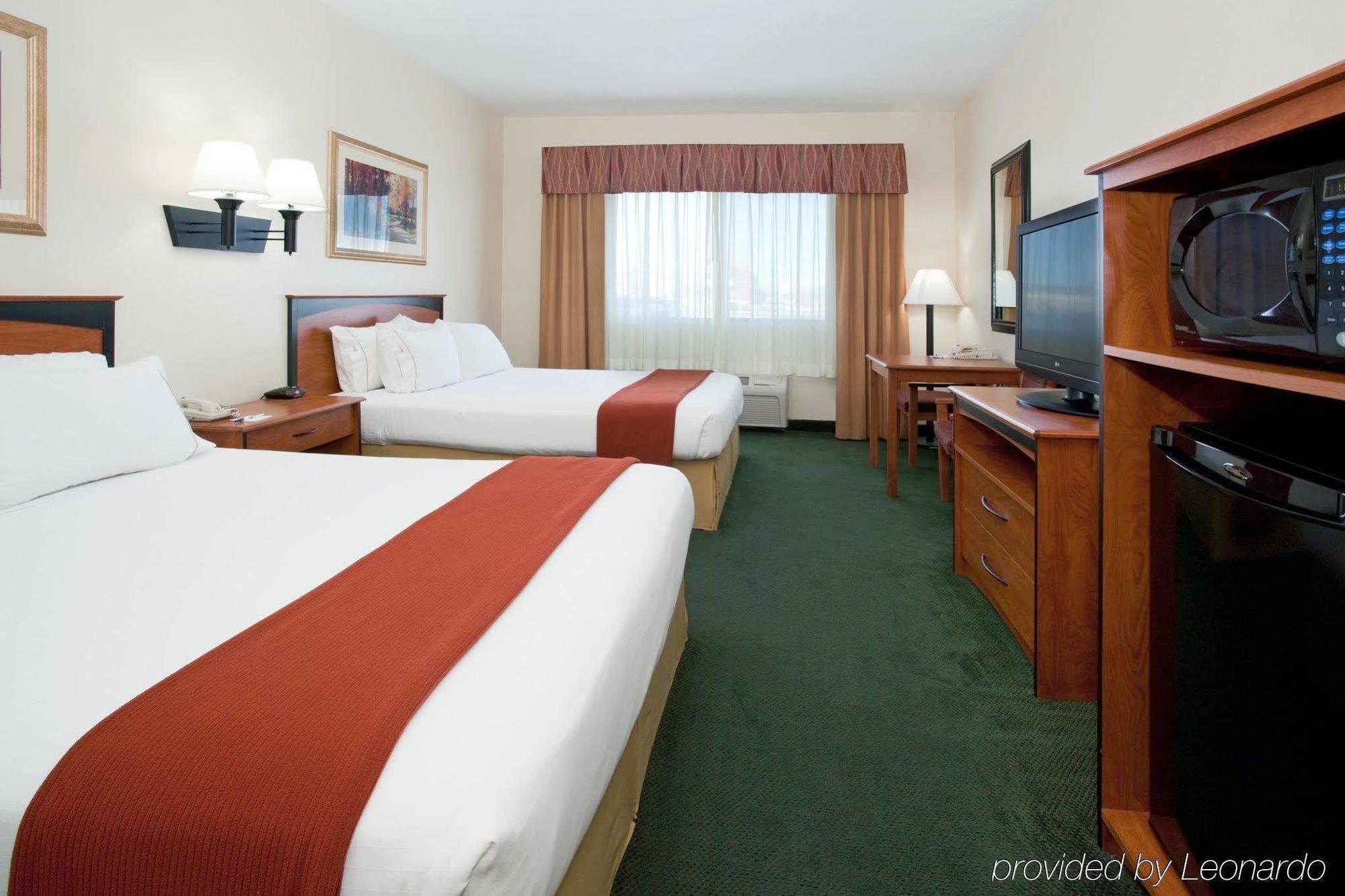 Holiday Inn Express & Suites Alamosa, An Ihg Hotel Room photo