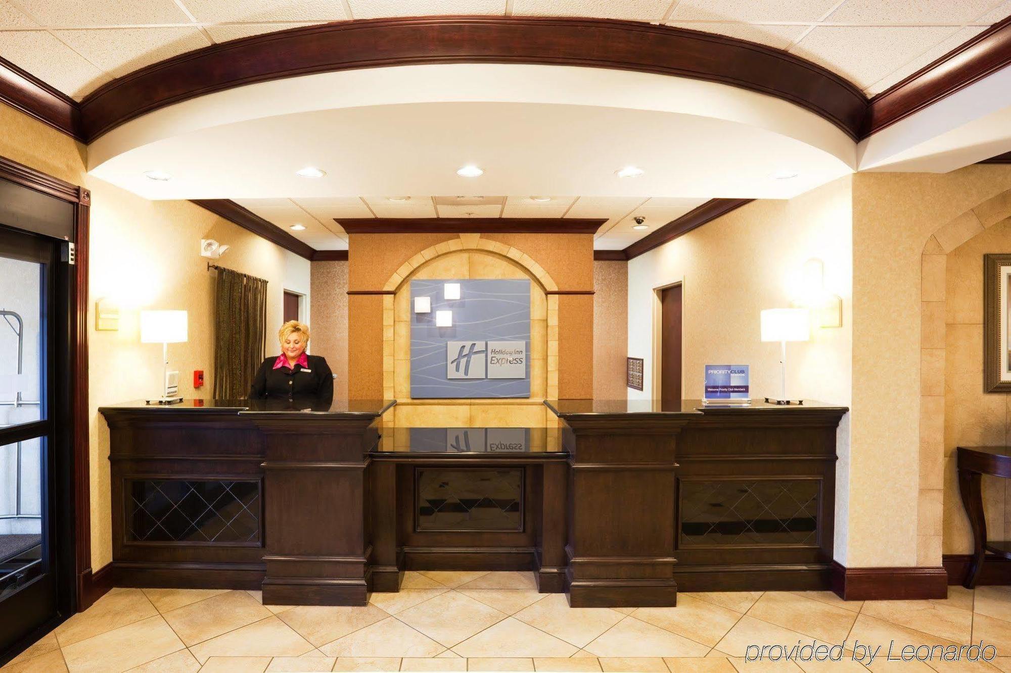 Holiday Inn Express & Suites Lebanon-Nashville Area, An Ihg Hotel Interior photo