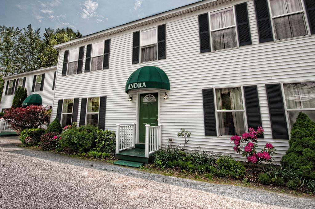 Alexandra Bed And Breakfast Inn Bennington Exterior photo