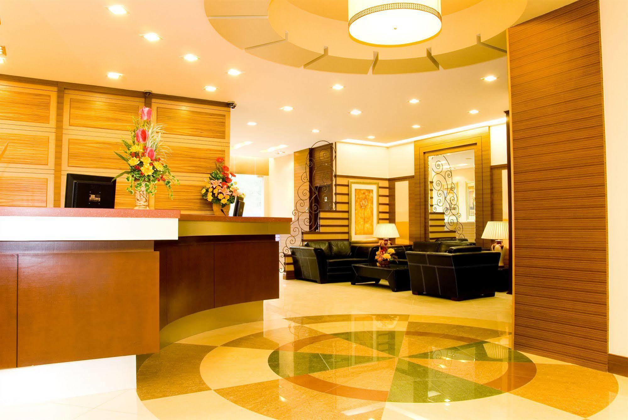 Celyn Hotel City Mall Kota Kinabalu Exterior photo