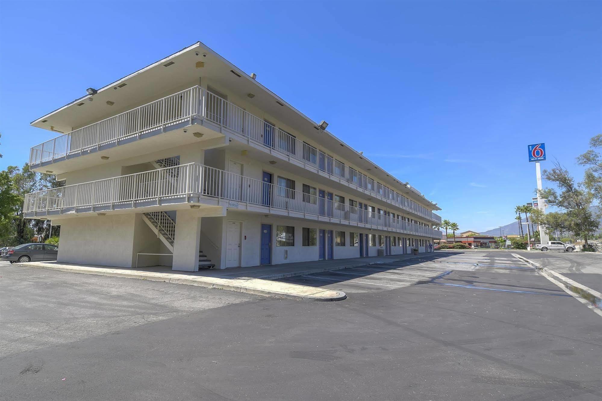 Motel 6-San Bernardino, Ca - North Serrano Village Exterior photo