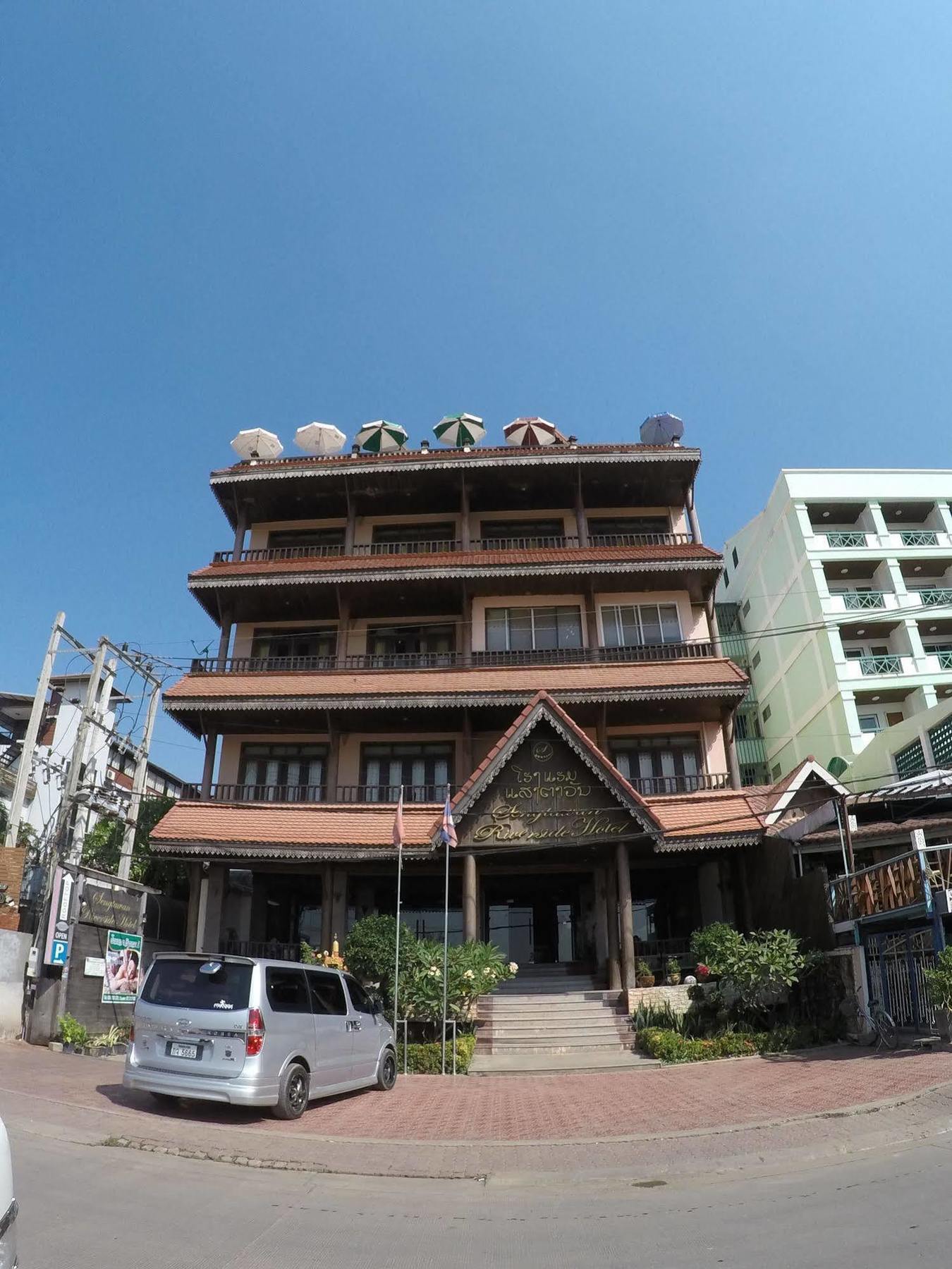 Sengtawan Riverside Hotel Vientiane Exterior photo