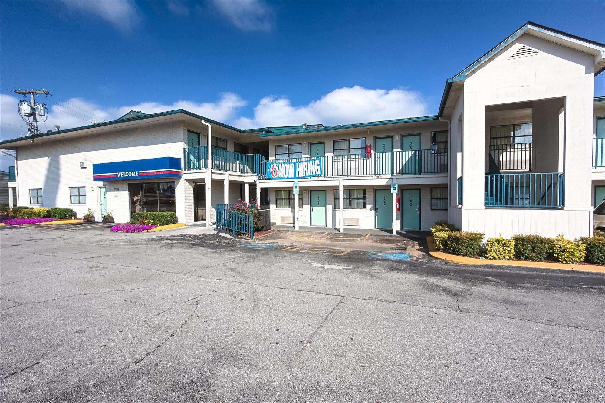 Motel 6 Chattanooga East Exterior photo