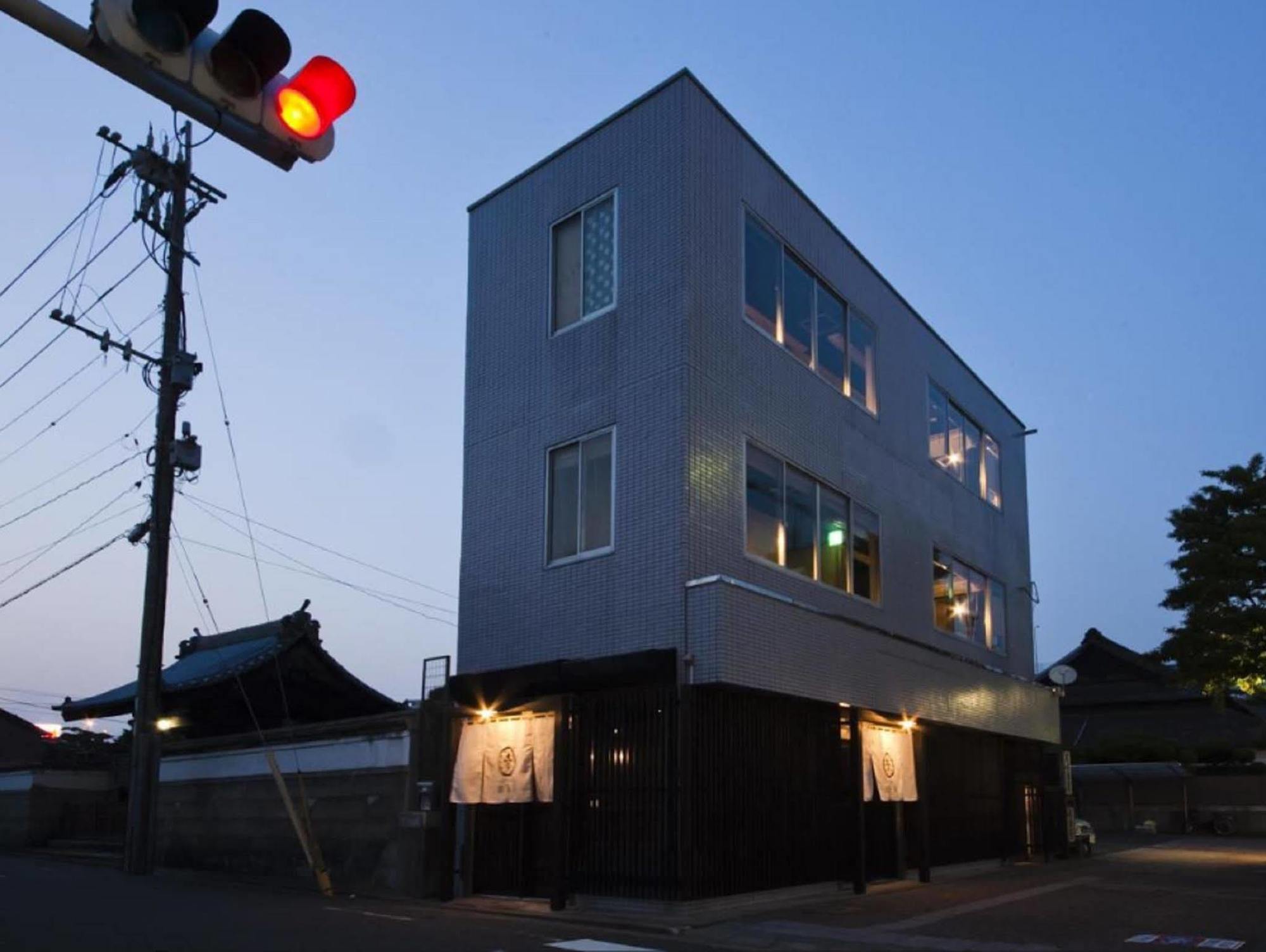 Hakata Gofukumachi Hostel Takataniya Fukuoka  Exterior photo
