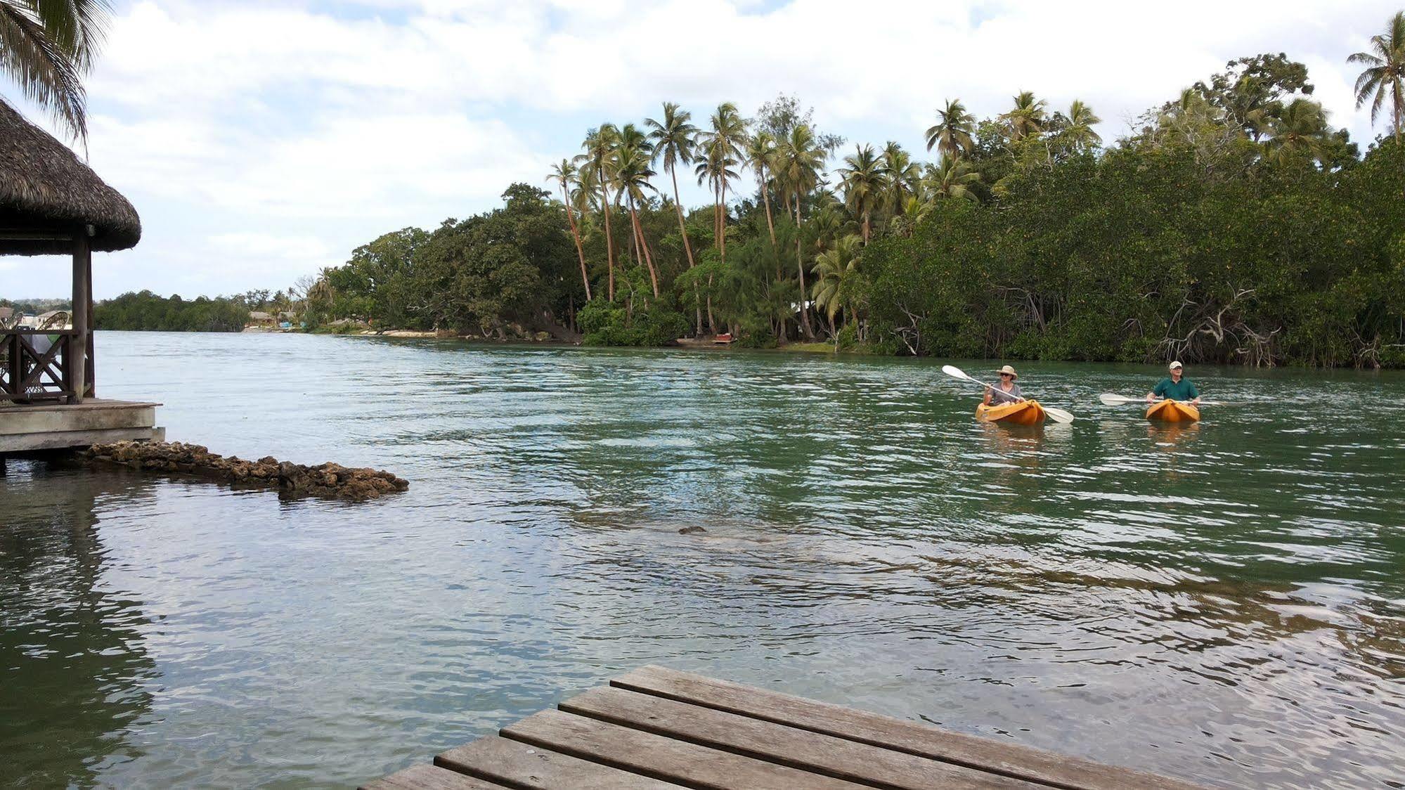 Vila Chaumieres Restaurant & Resort Port Vila Exterior photo