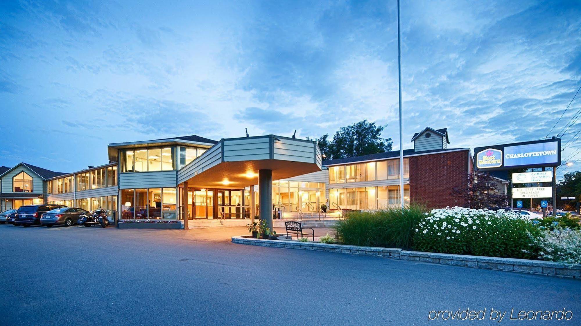Charlottetown Inn & Conference Centre Exterior photo