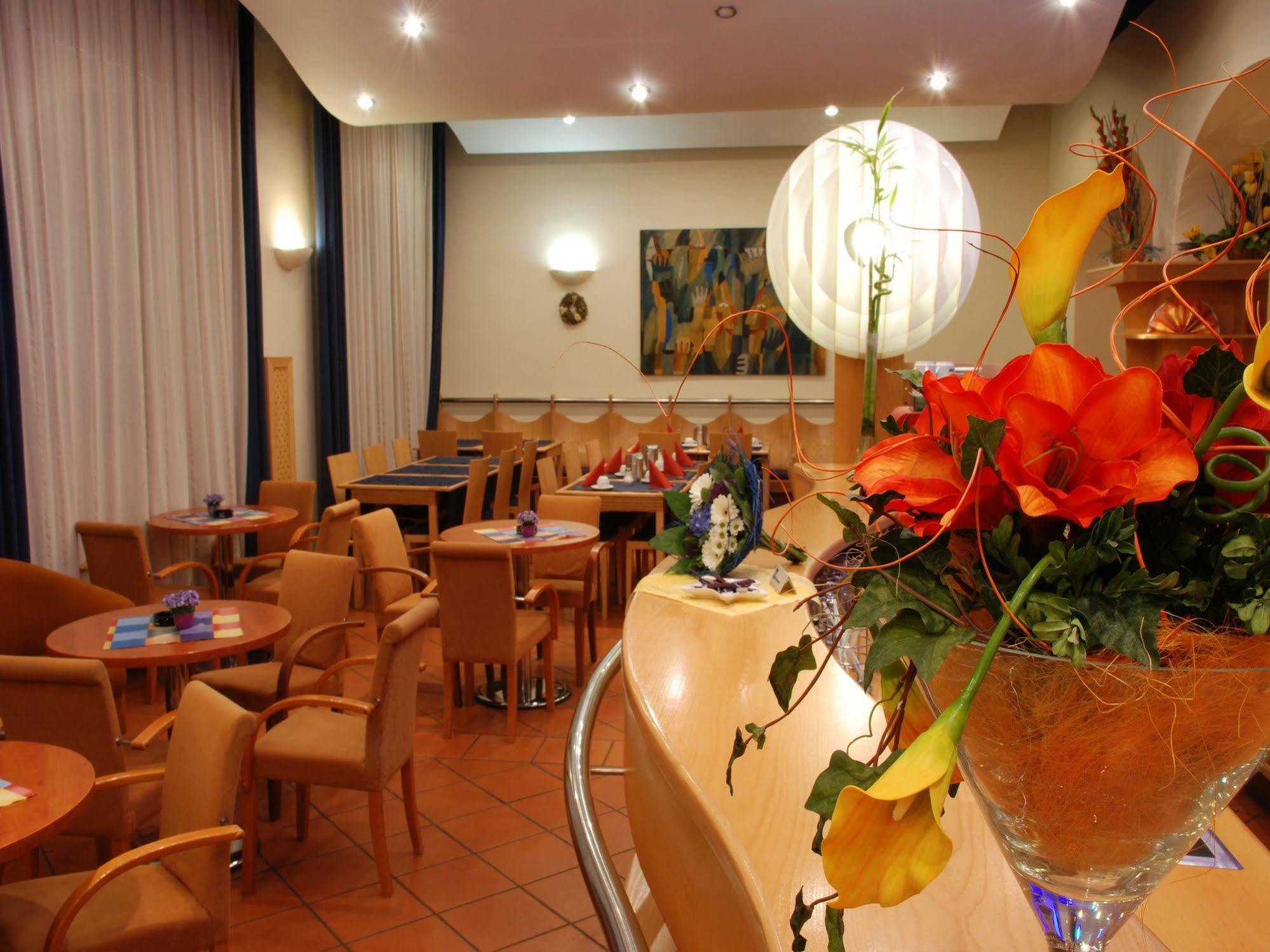 Ea Hotel Tosca Prague Restaurant photo