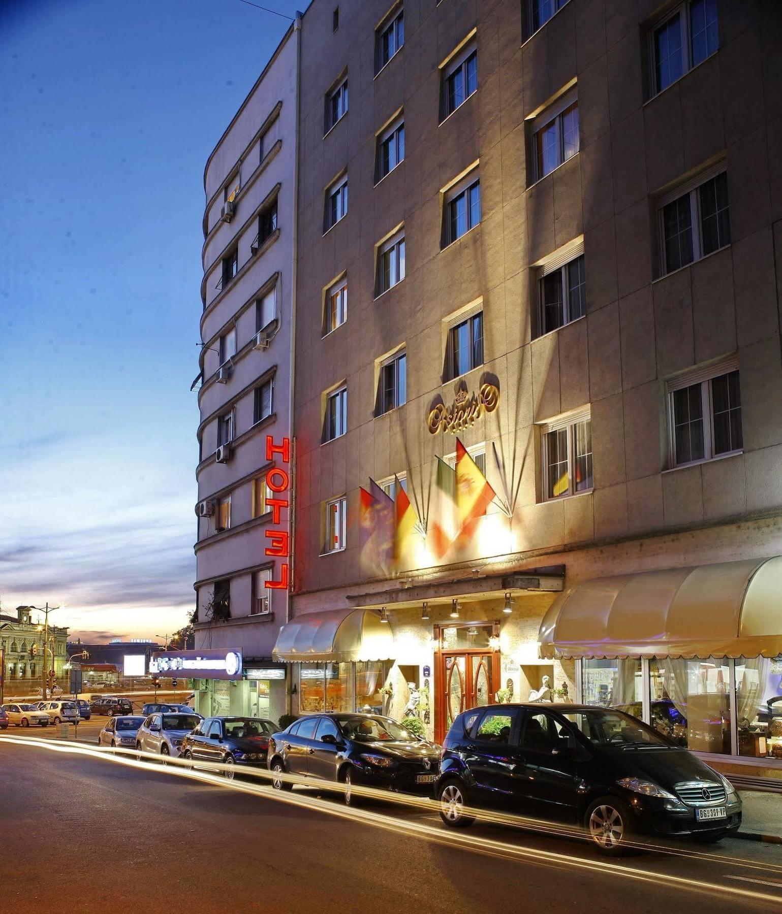 Queen'S Astoria Design Hotel Belgrade Exterior photo