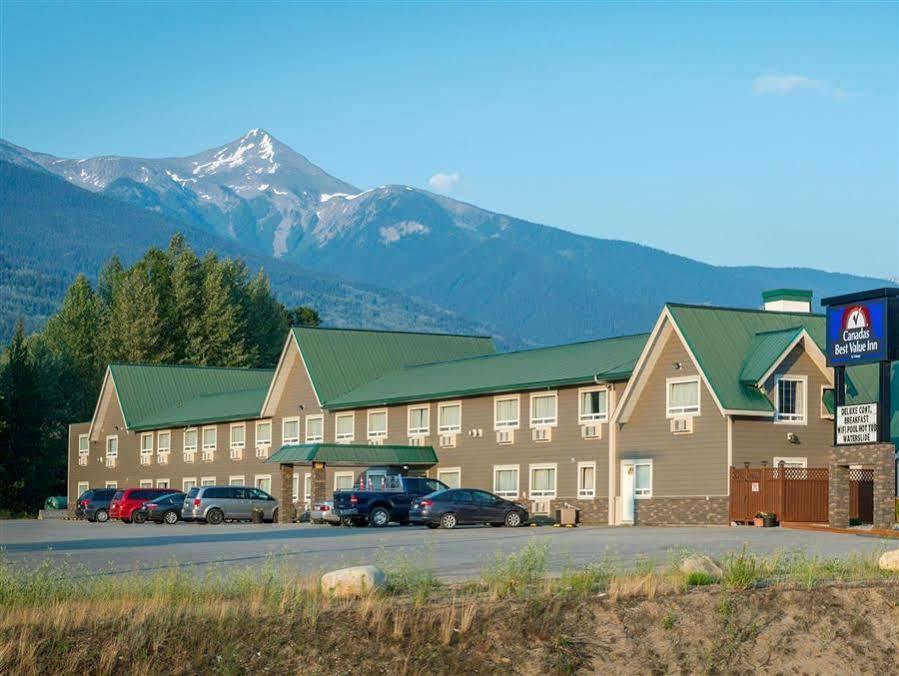 Canadas Best Value Inn Valemount Exterior photo