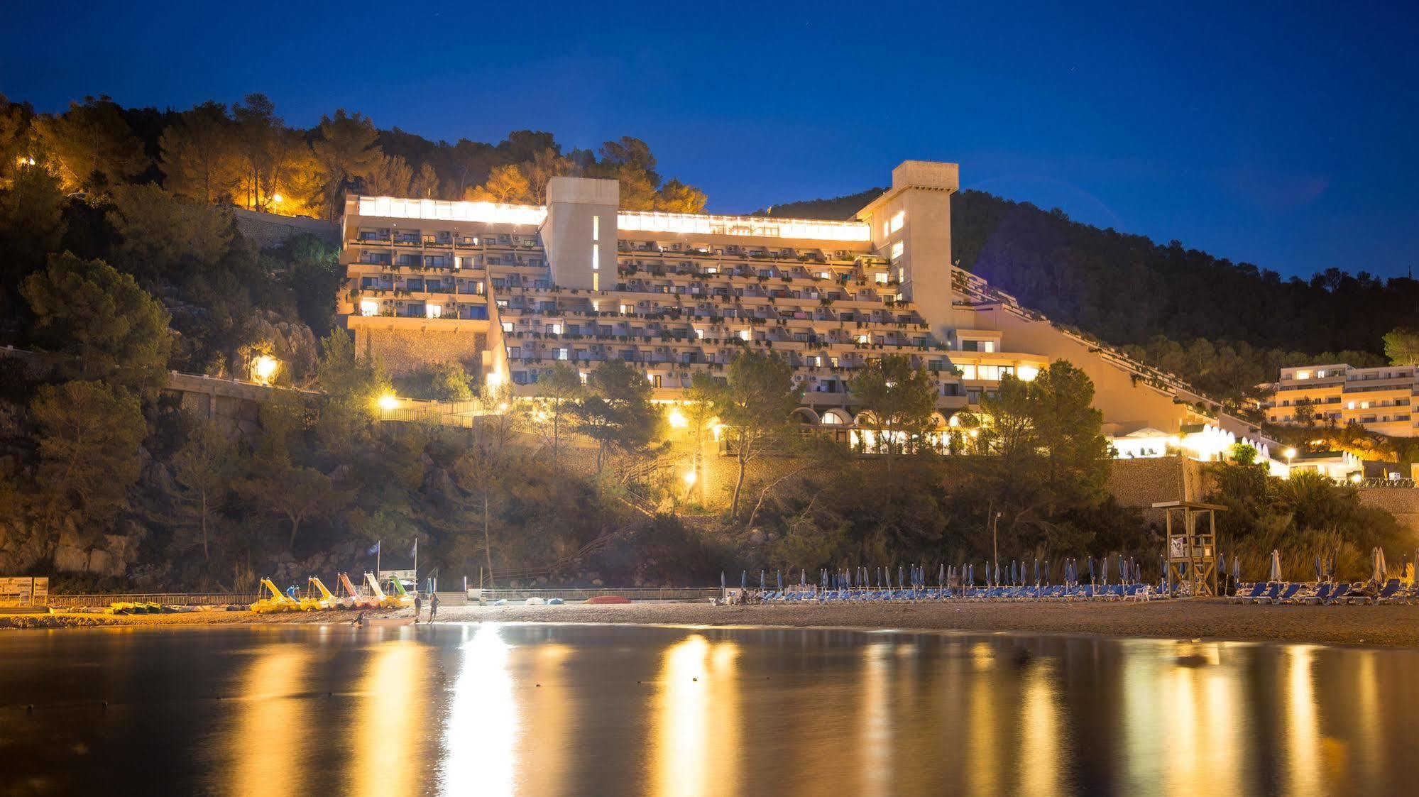 Cala San Miguel Hotel Ibiza, Curio Collection By Hilton (Adults Only) Port de Sant Miguel Exterior photo