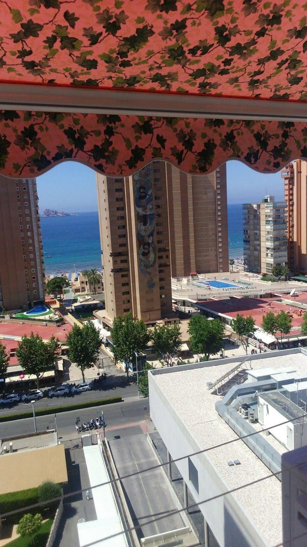 Blue Sky Apartment Benidorm Exterior photo