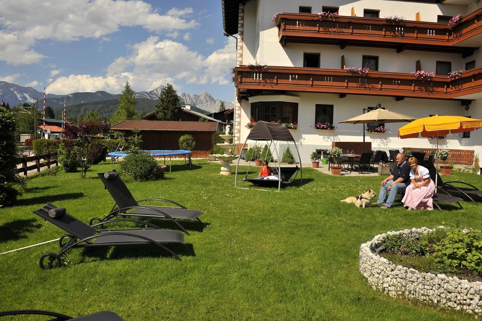 Hotel Schonegg Seefeld in Tirol Exterior photo