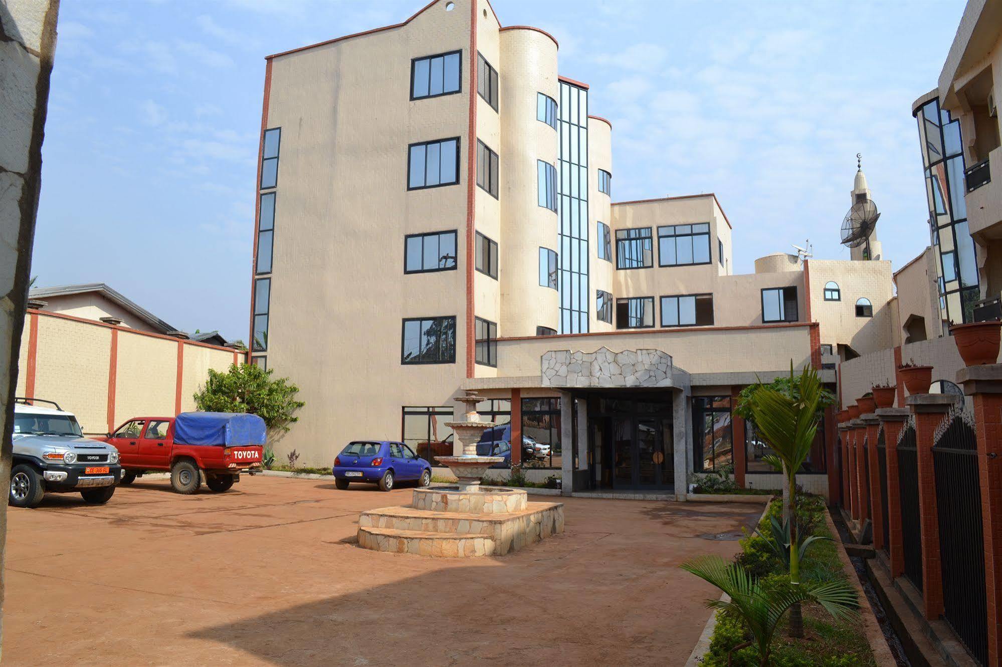 Mawa Hotel Bamenda Exterior photo