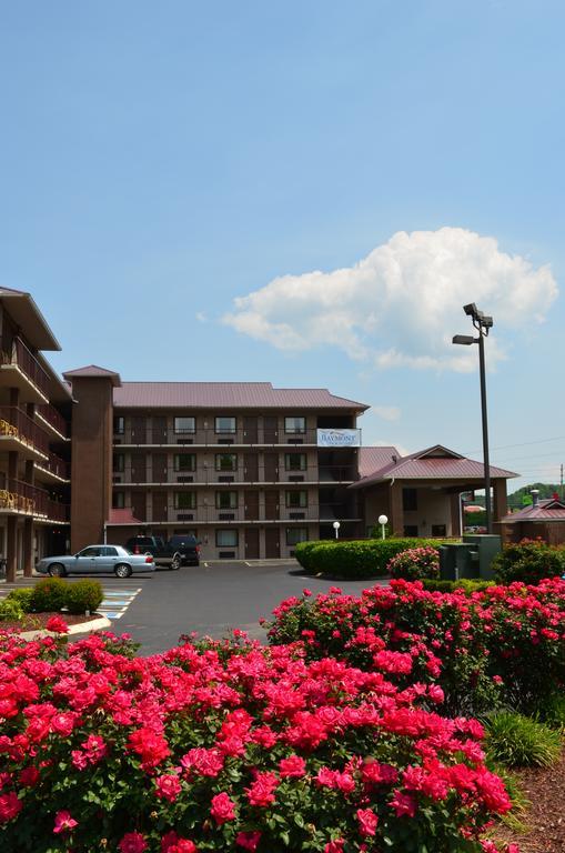 Baymont By Wyndham Pigeon Forge Near Island Drive Hotel Exterior photo