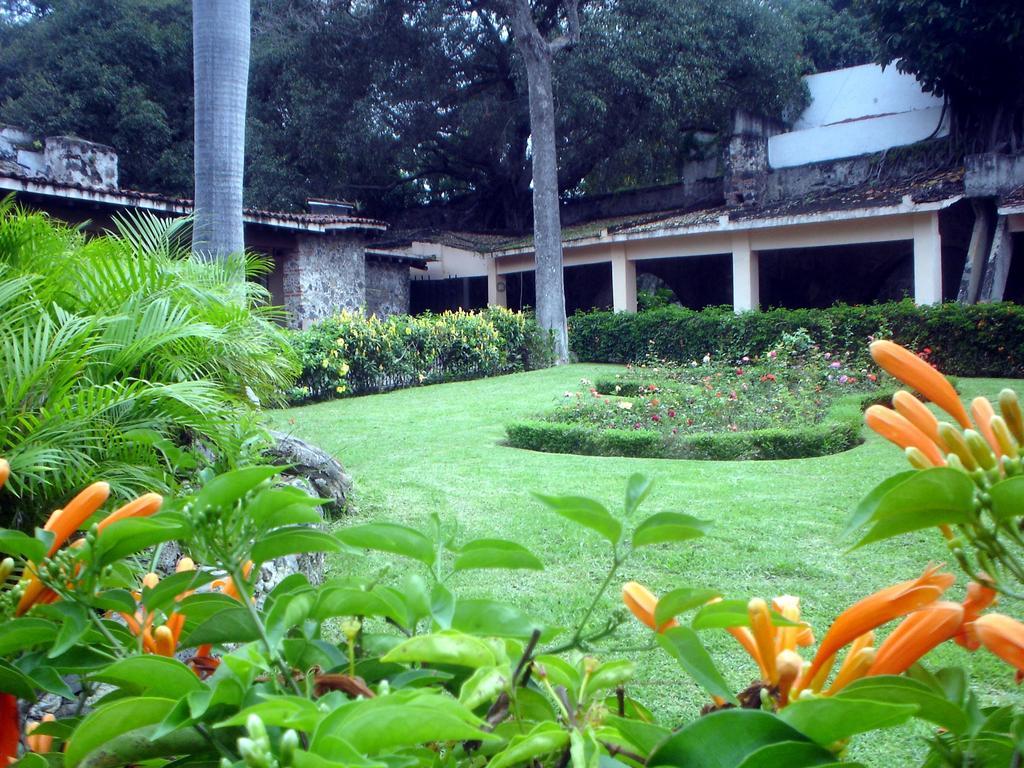 Hacienda De Cocoyoc Hotel Exterior photo