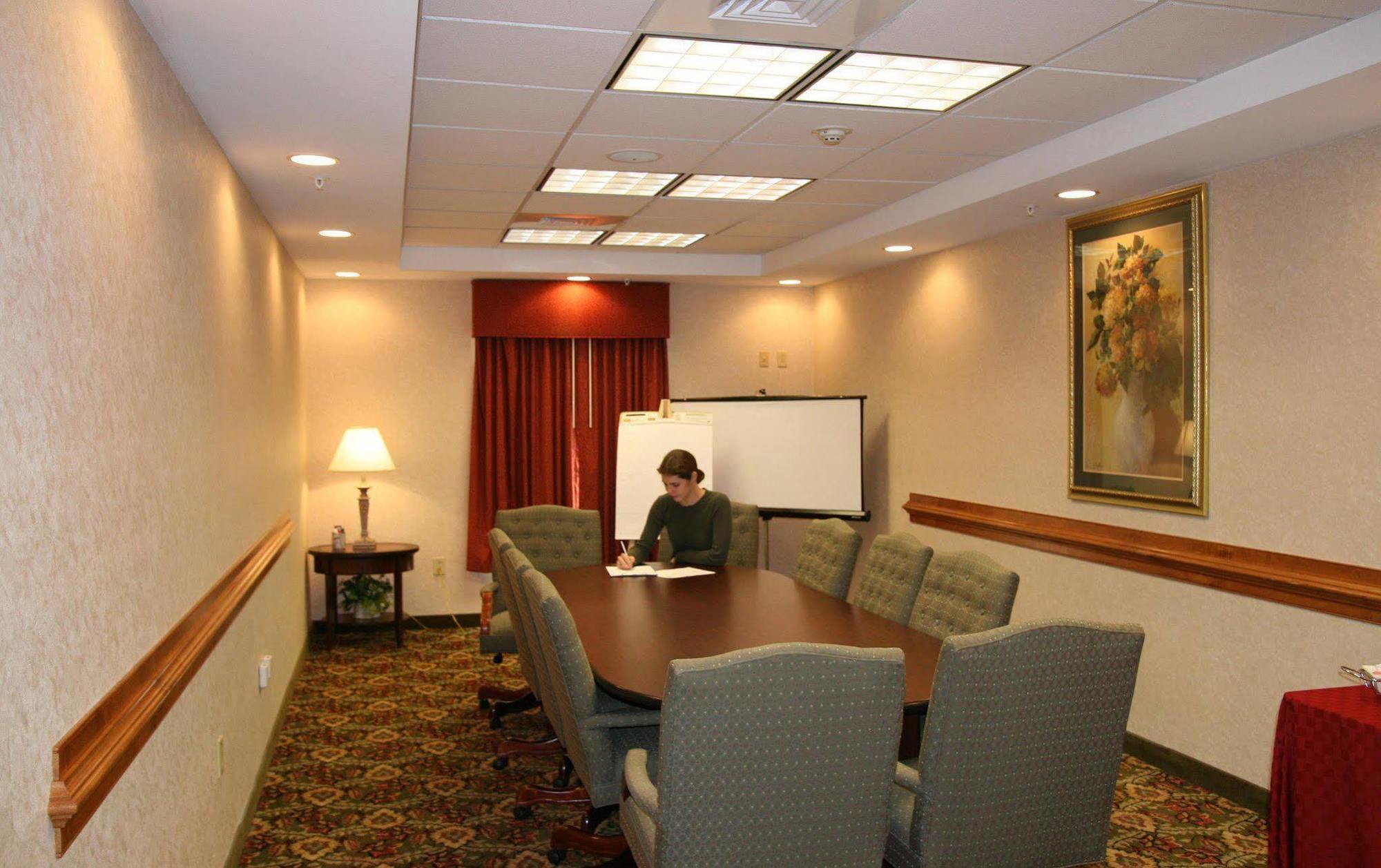 Hampton Inn Jacksonville - East Regency Square Facilities photo