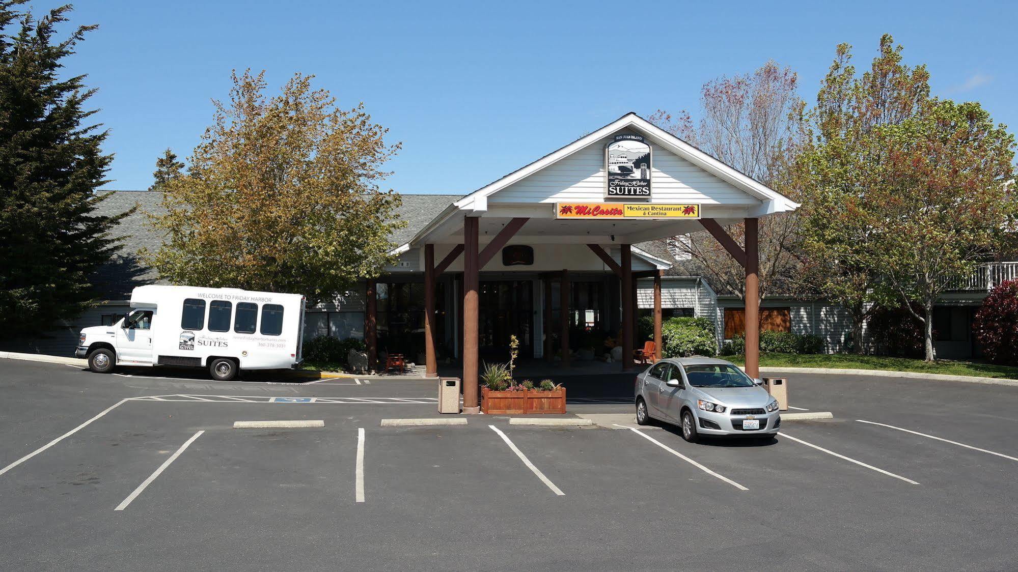 Friday Harbor Suites Exterior photo