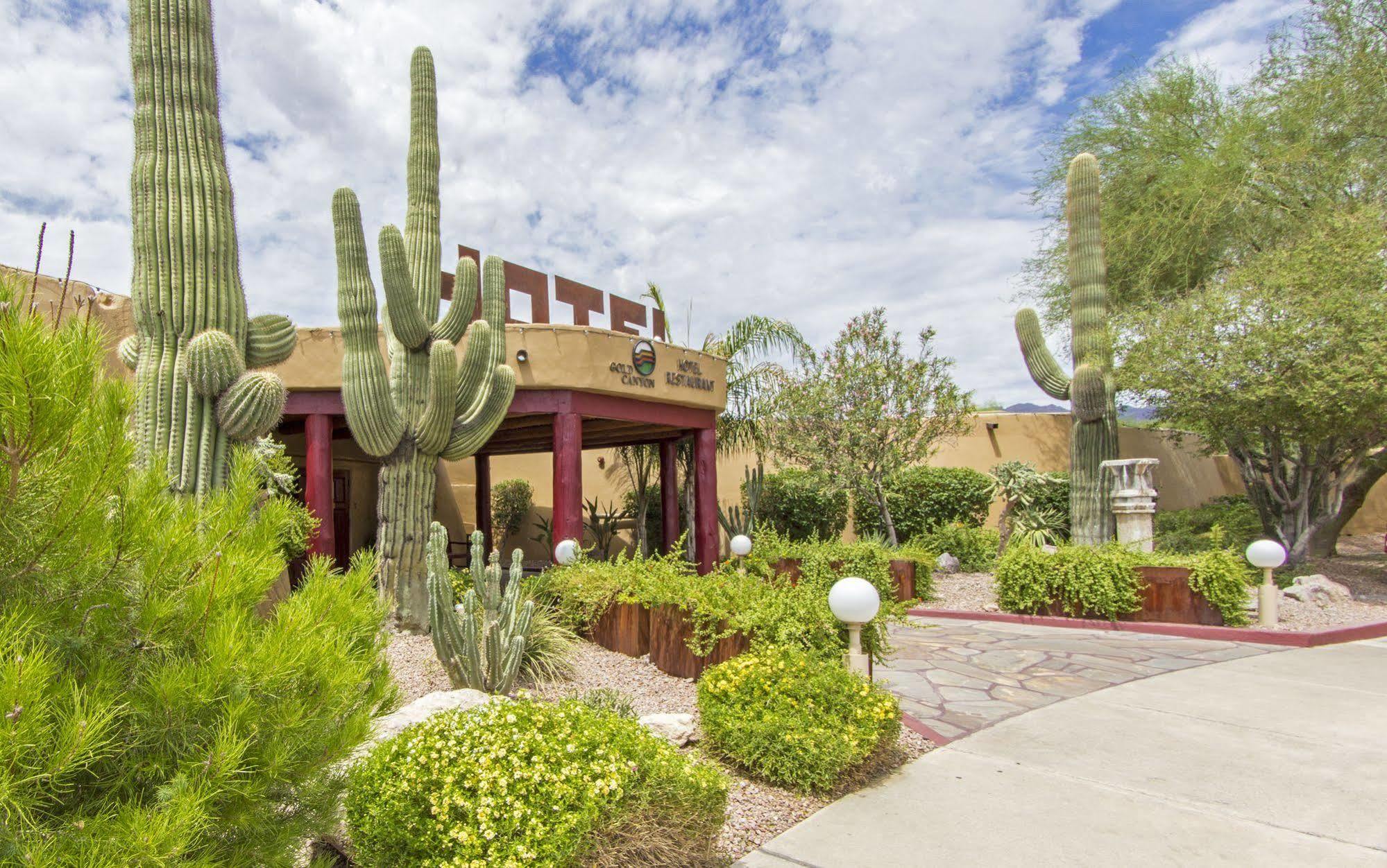 Gold Canyon Golf Resort Exterior photo