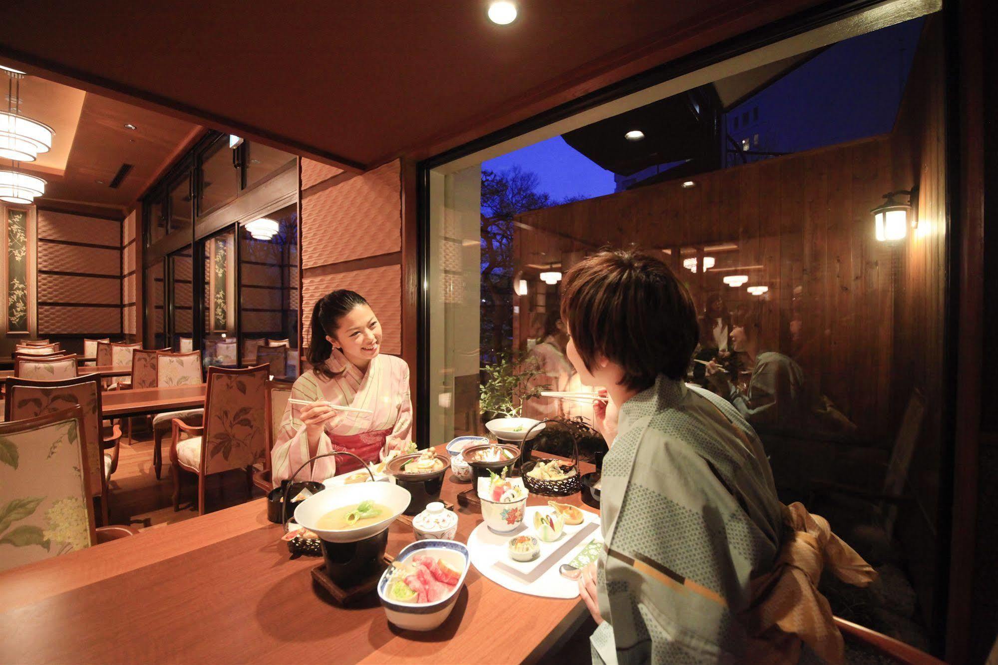 Sendai Akiu Onsen Hotel Iwanumaya Exterior photo