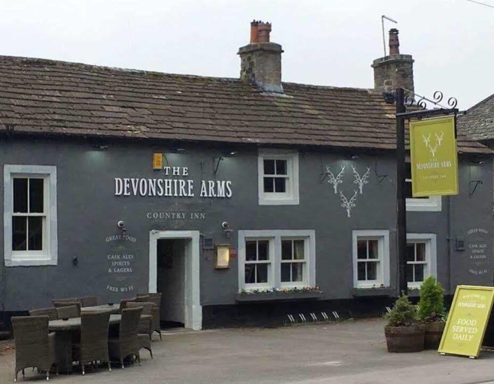 Devonshire Arms Inn Cracoe Exterior photo