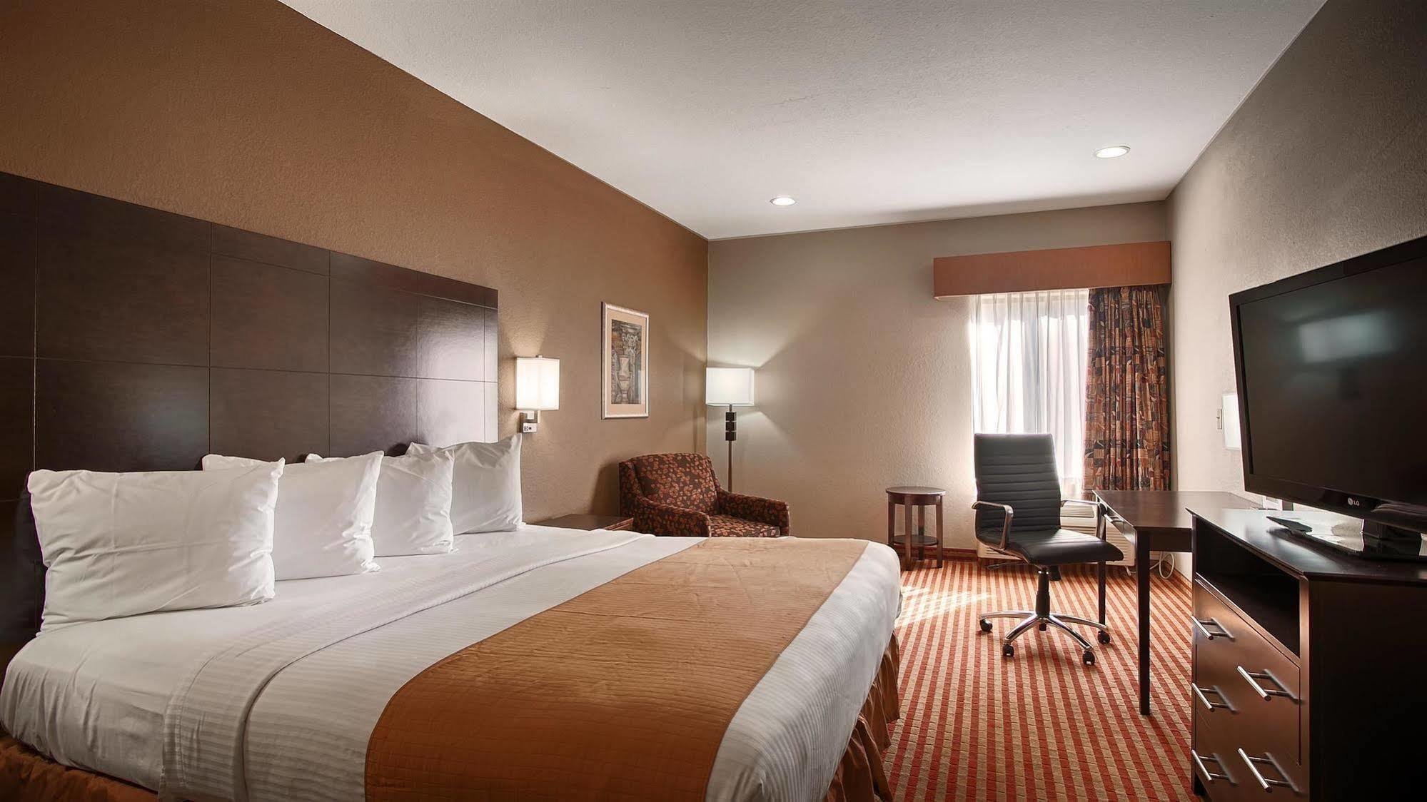 Americas Best Value Inn & Suites Bastrop Room photo