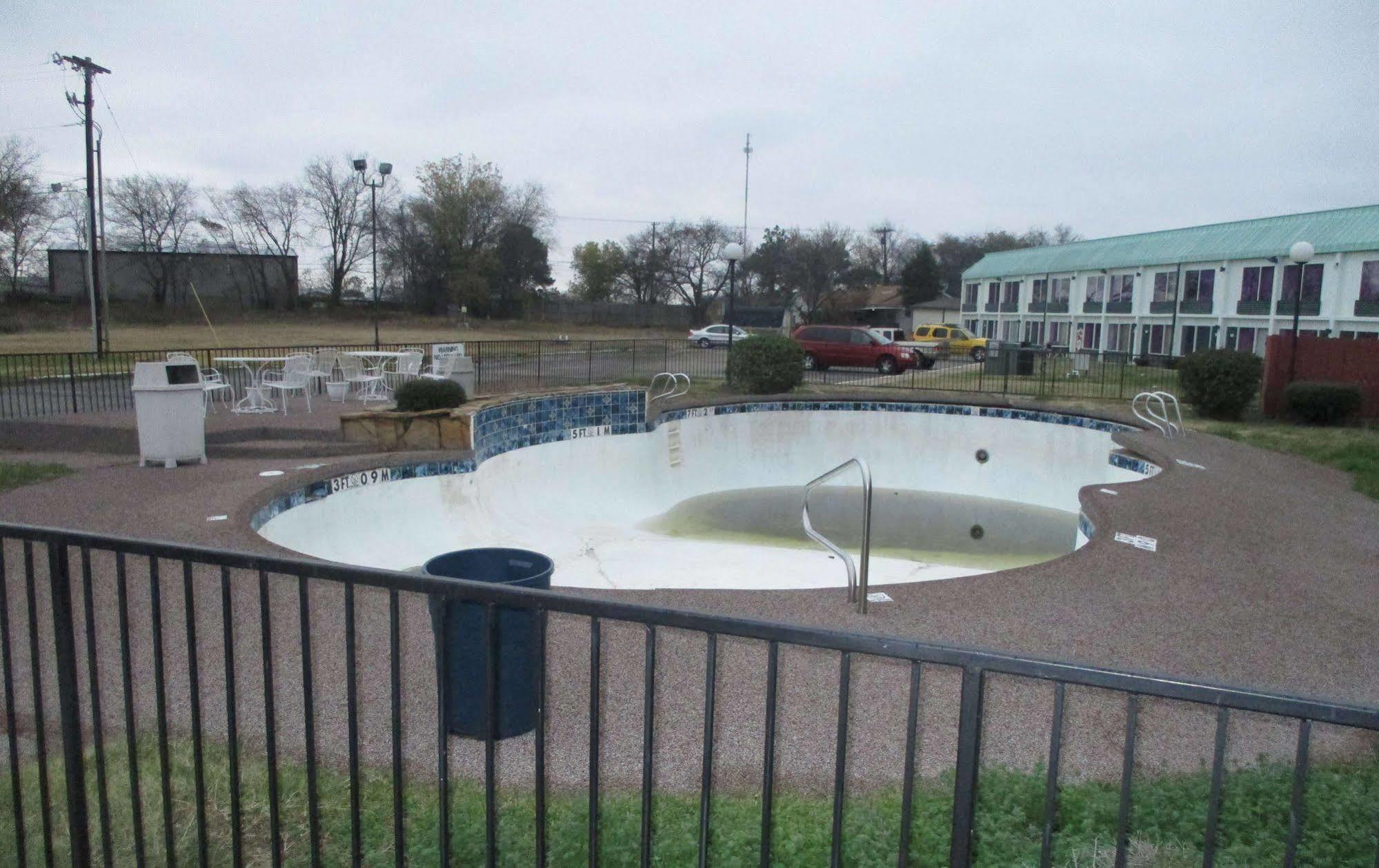 Econo Lodge Sulphur Springs I-30 Exterior photo