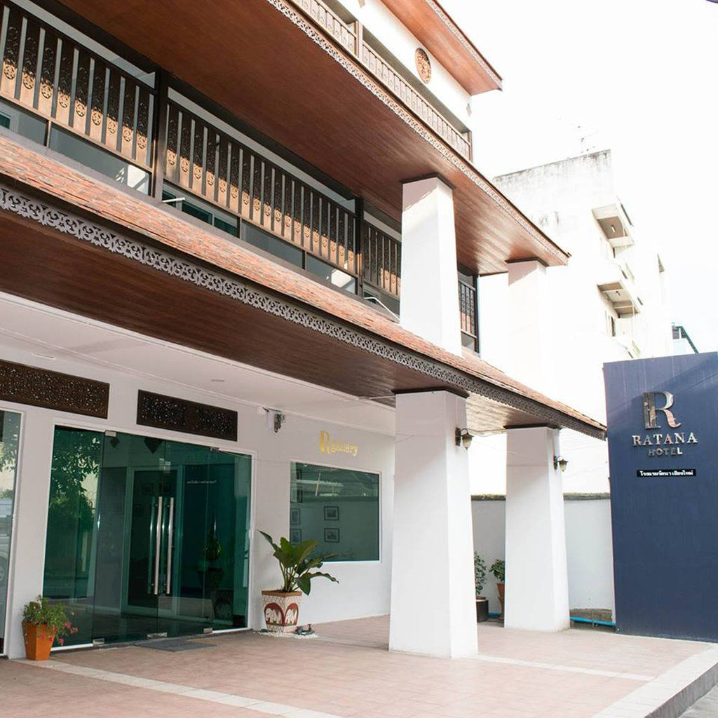 Ratana Hotel Chiang Mai Exterior photo