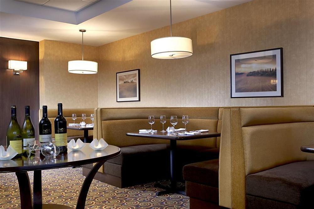 Four Points By Sheraton London Restaurant photo