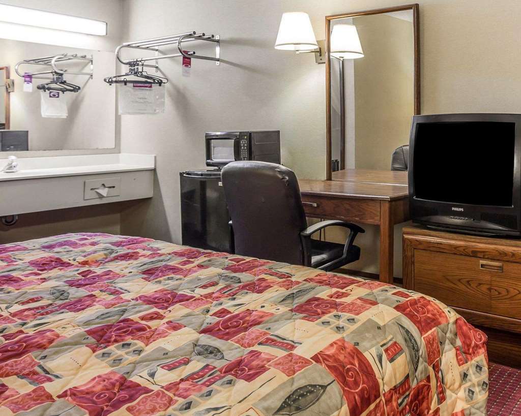 Econo Lodge Richburg Room photo