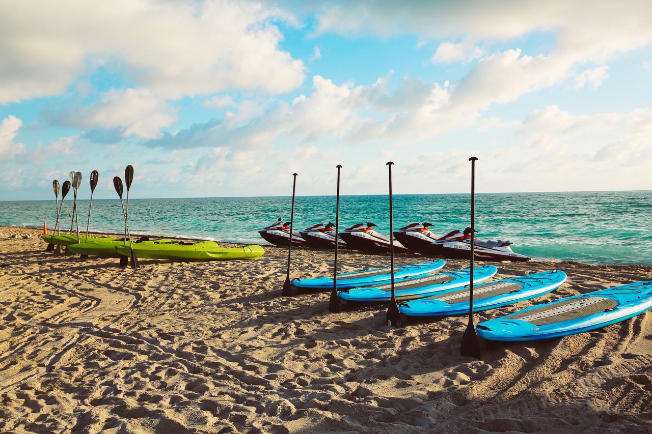 Berkeley Shore Hotel Miami Beach Exterior photo