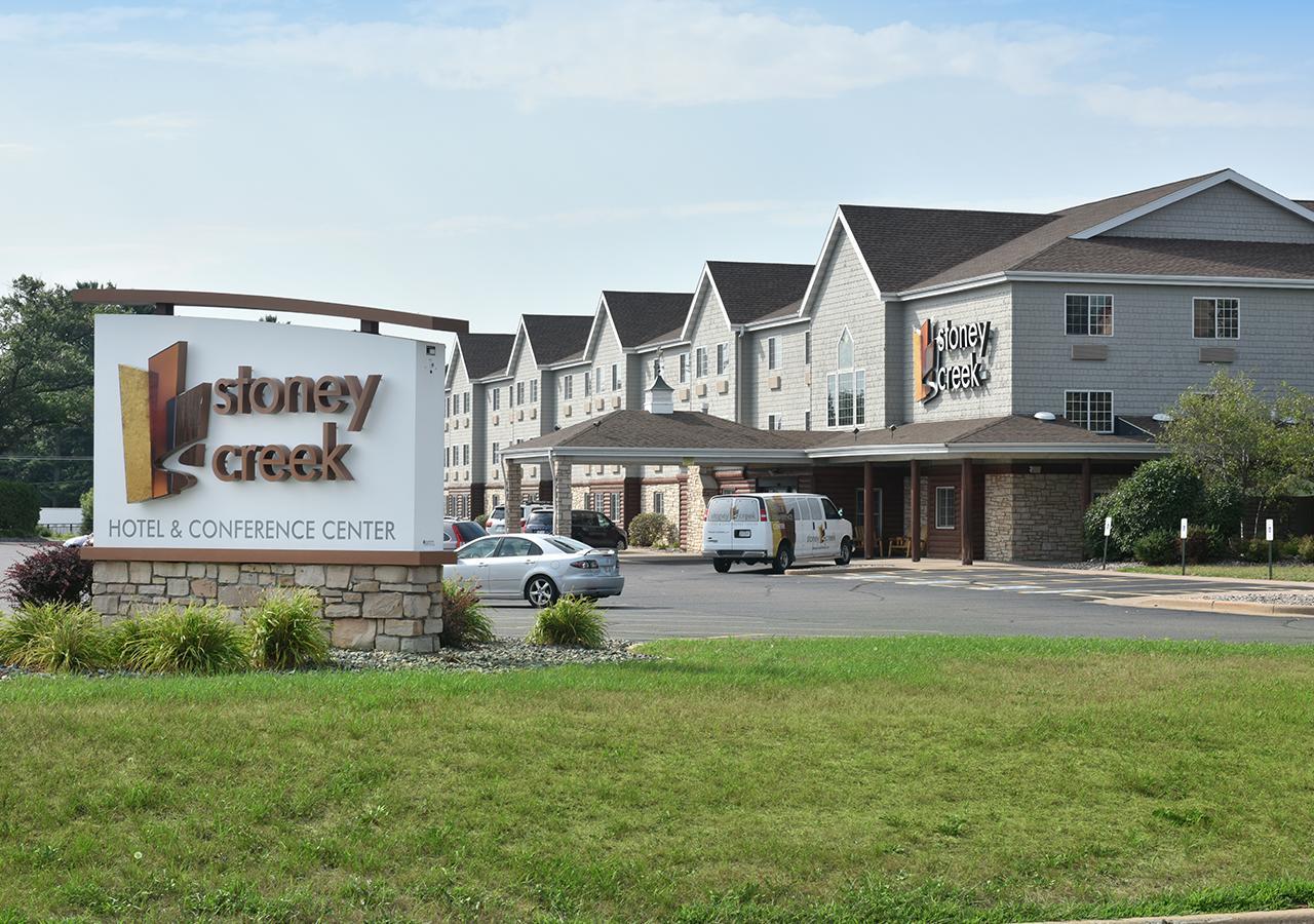 Stoney Creek Hotel Wausau - Rothschild Exterior photo