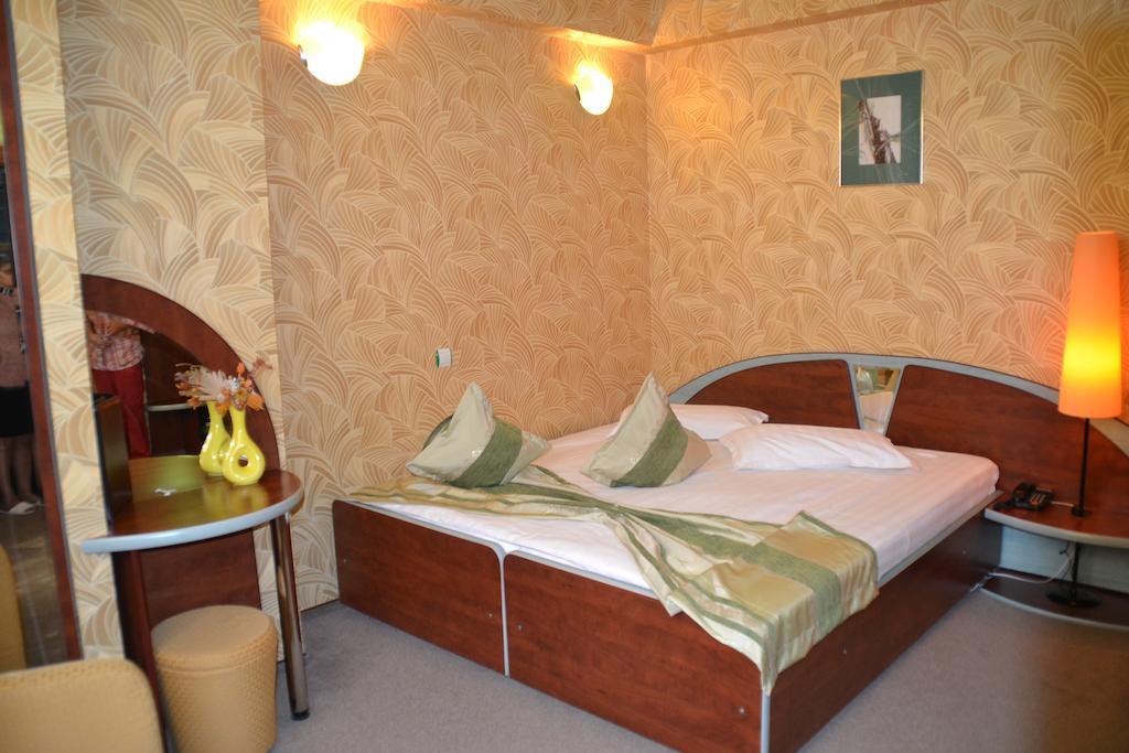 Hotel Helin - Calea Bucuresti Craiova Room photo