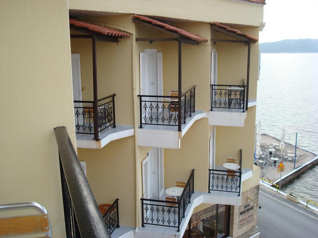 Hotel Miramare Pylos Exterior photo