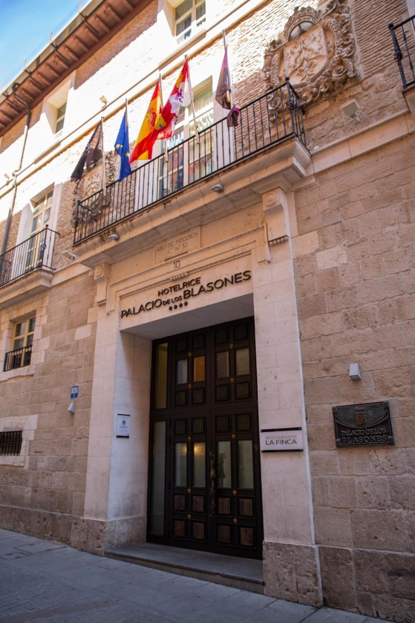 Palacio De Los Blasones Suites Burgos Exterior photo