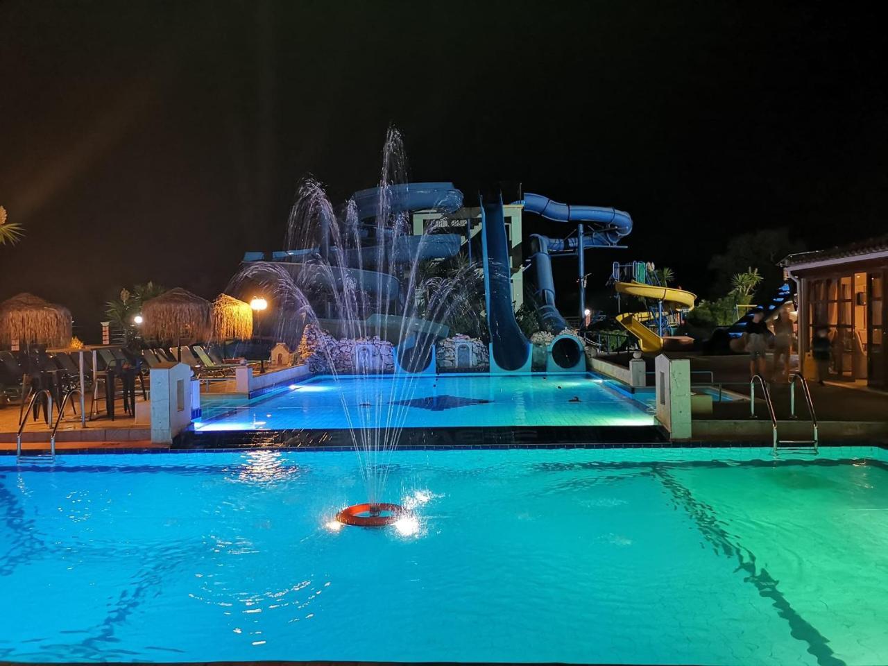 Sidari Waterpark Hotel Exterior photo