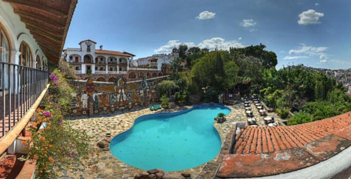 Posada De La Mision, Hotel Museo Y Jardin Taxco de Alarcon Exterior photo