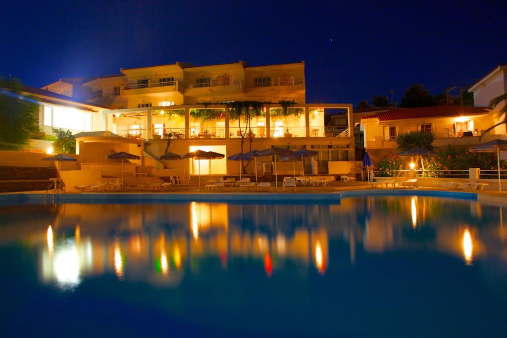 Maritsa'S Bay Hotel Pythagoreio  Exterior photo